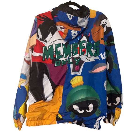 Members Only X Looney Tunes Jacket Size Small - Picture 2 of 9